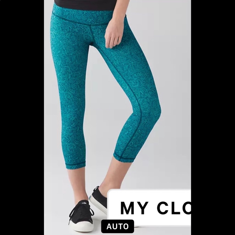 Lululemon crop